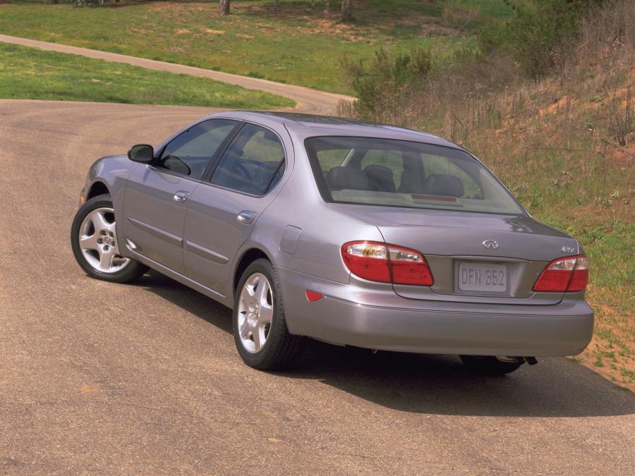  Infiniti I30 1999 года  (фото 8 из 9)